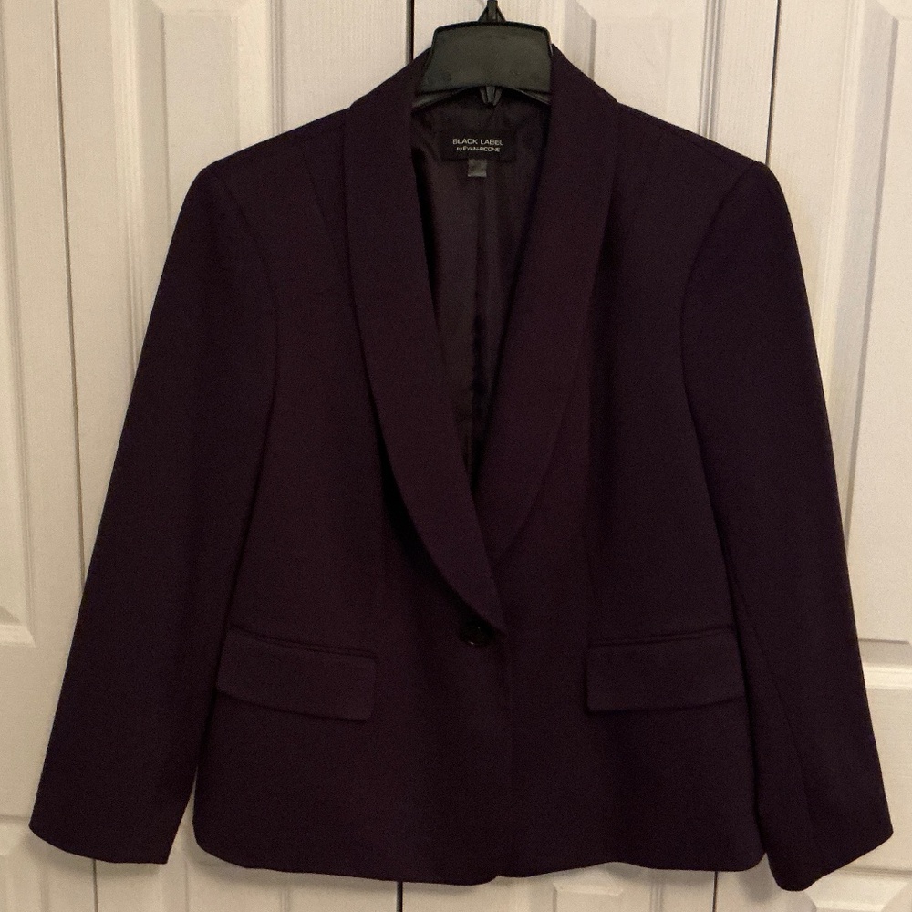 Black Label Women’s Suit Jacket